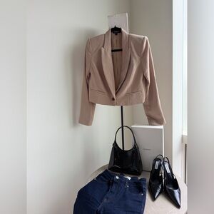 Express CROP Women's Beige Blazer